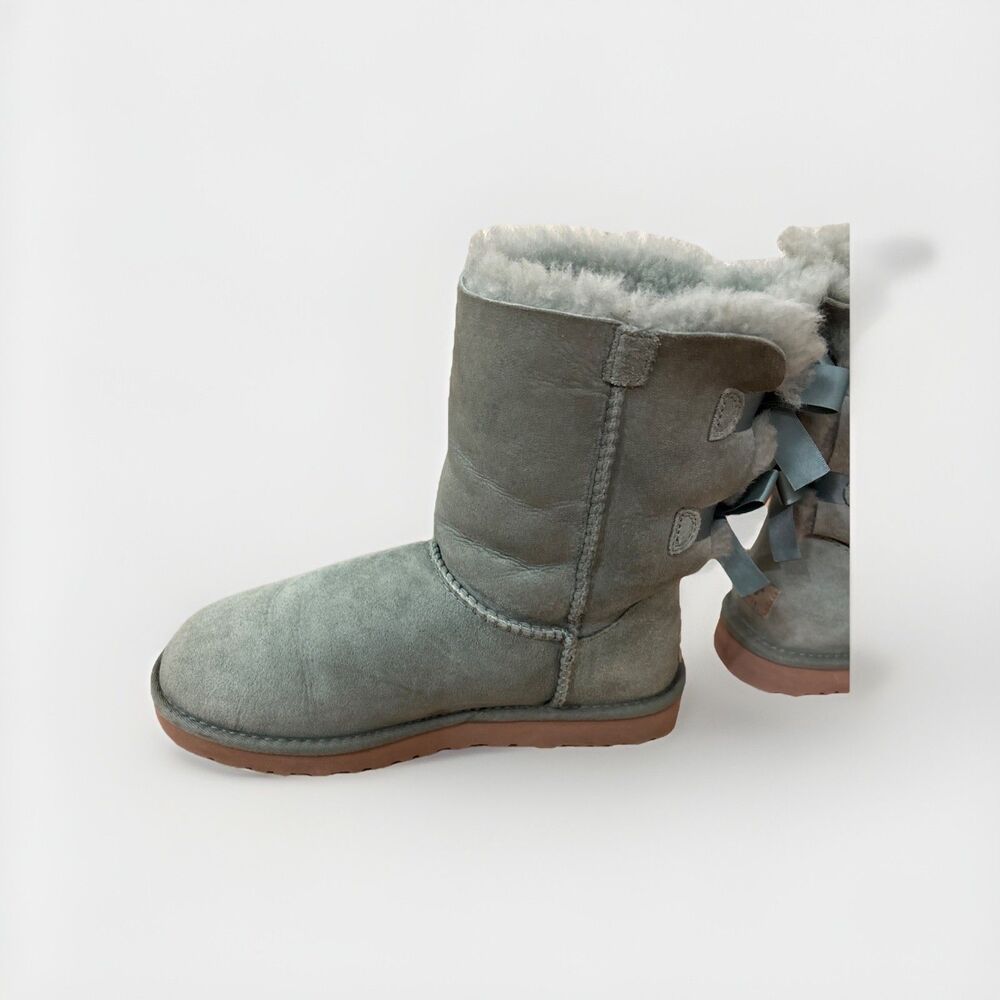 Womens Ugg Boots Sz 8 Bailey Bow Sage Light Green Suede Coquette Has Normal Wear - Picture 9 of 13